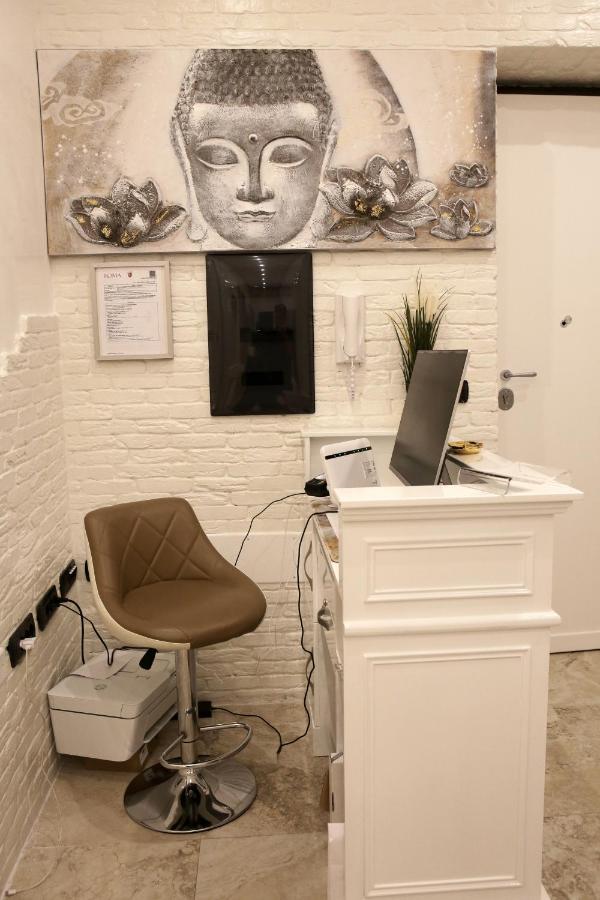 Jadore Monic Casa de hóspedes